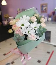Букет цветов из:  Хризантемы и Розы #REPLACE_PRED# Нарынке